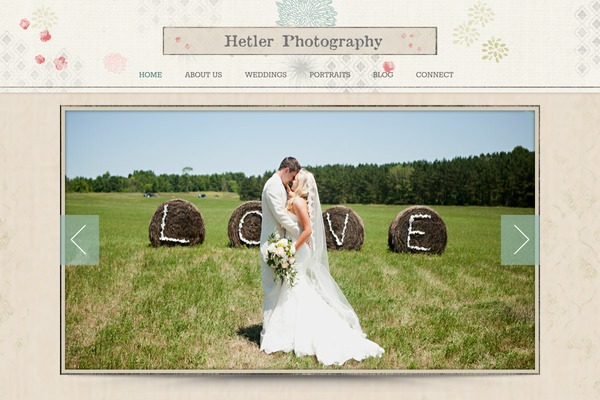 hetlerphotography.com site used Dag-backyard-picnic
