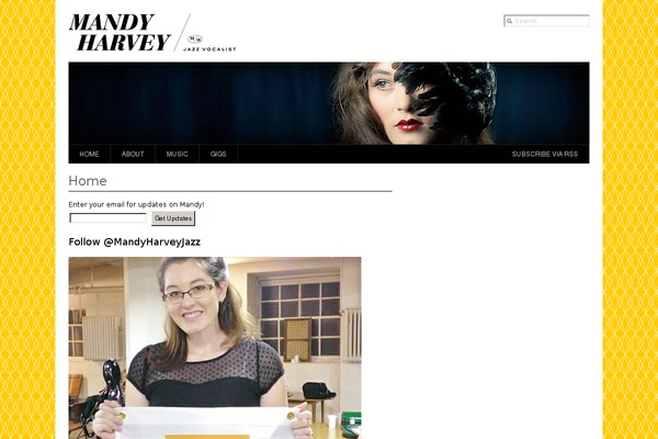 mandyharveymusic.com site used Monochrome_lite