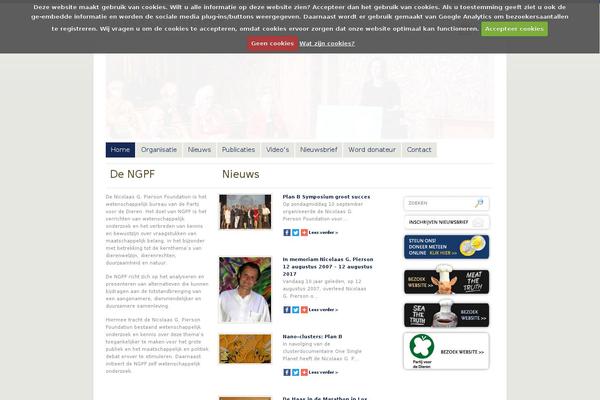 Simplefolio theme site design template sample