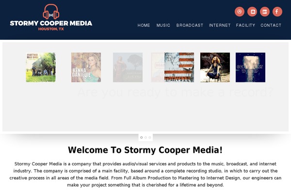 stormycoopermedia.com site used Divi