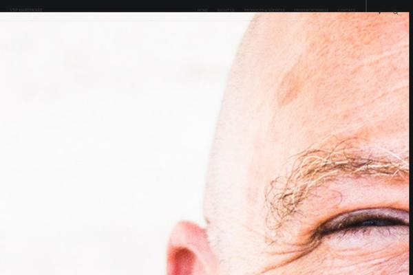 Site using Uncode-daves-wordpress-live-search plugin